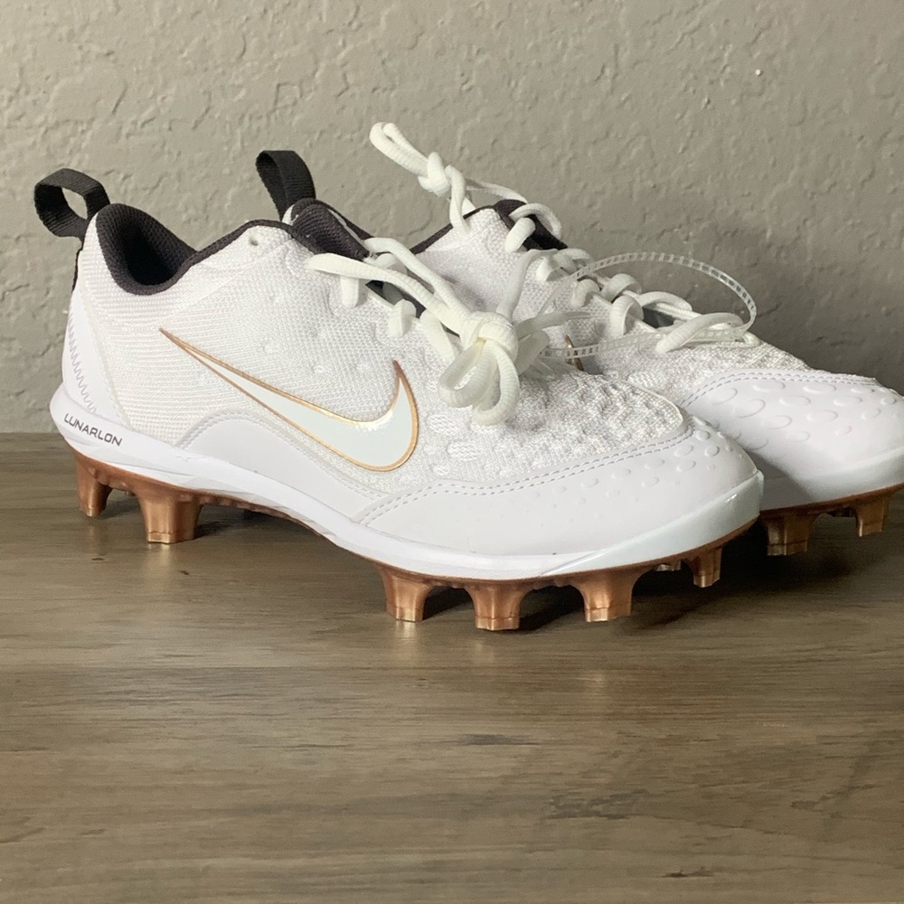 Nike Women's Hyperdiamond 2 Pro Softball Cleats